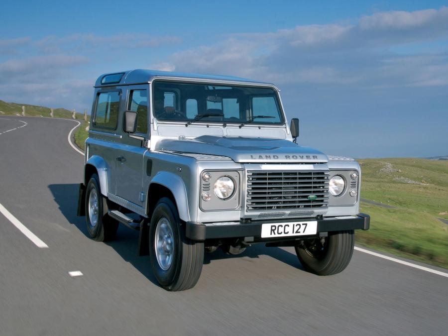  Land Rover Defender 90 Station Wagon 2007 года  (фото 2 из 14)